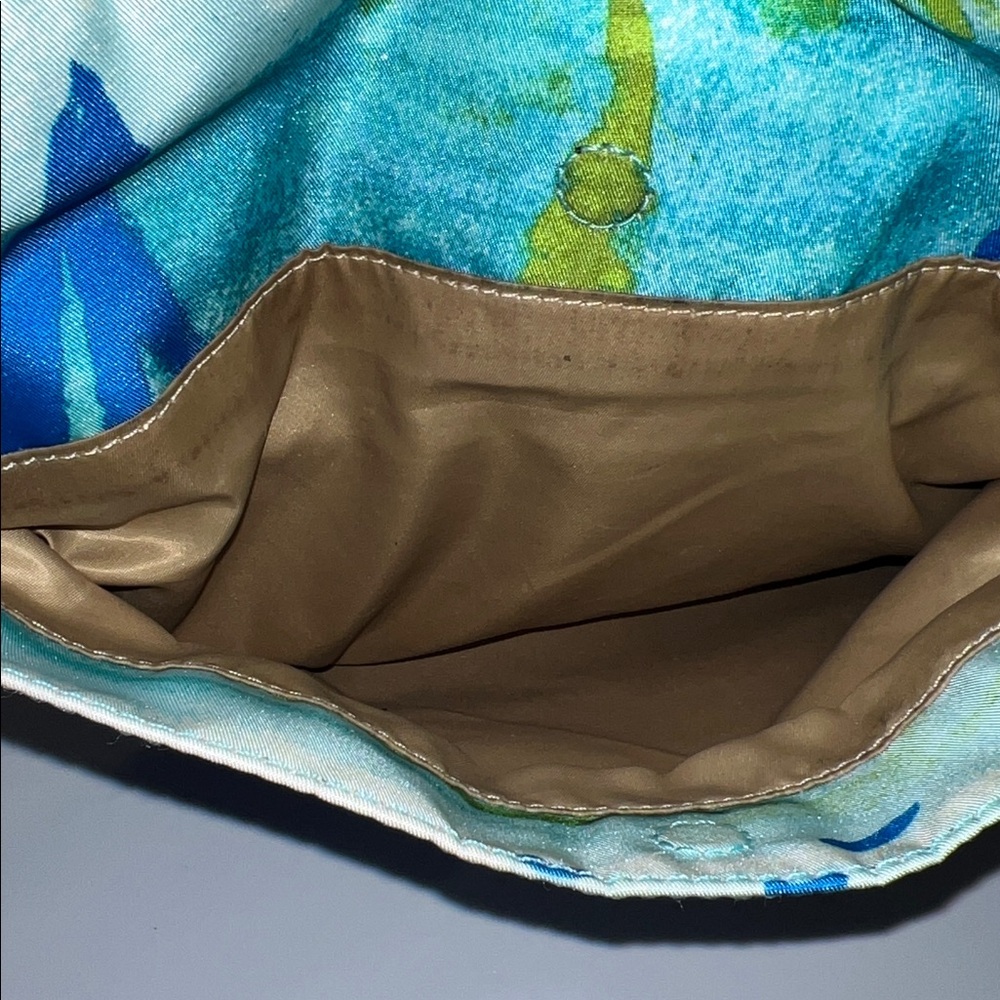 Coach Crossbody Bag with Sailboat Island Design EUC - Picture 10 of 15